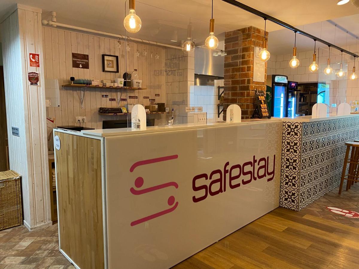 Safestay Bratislava Presidential Palace מראה חיצוני תמונה