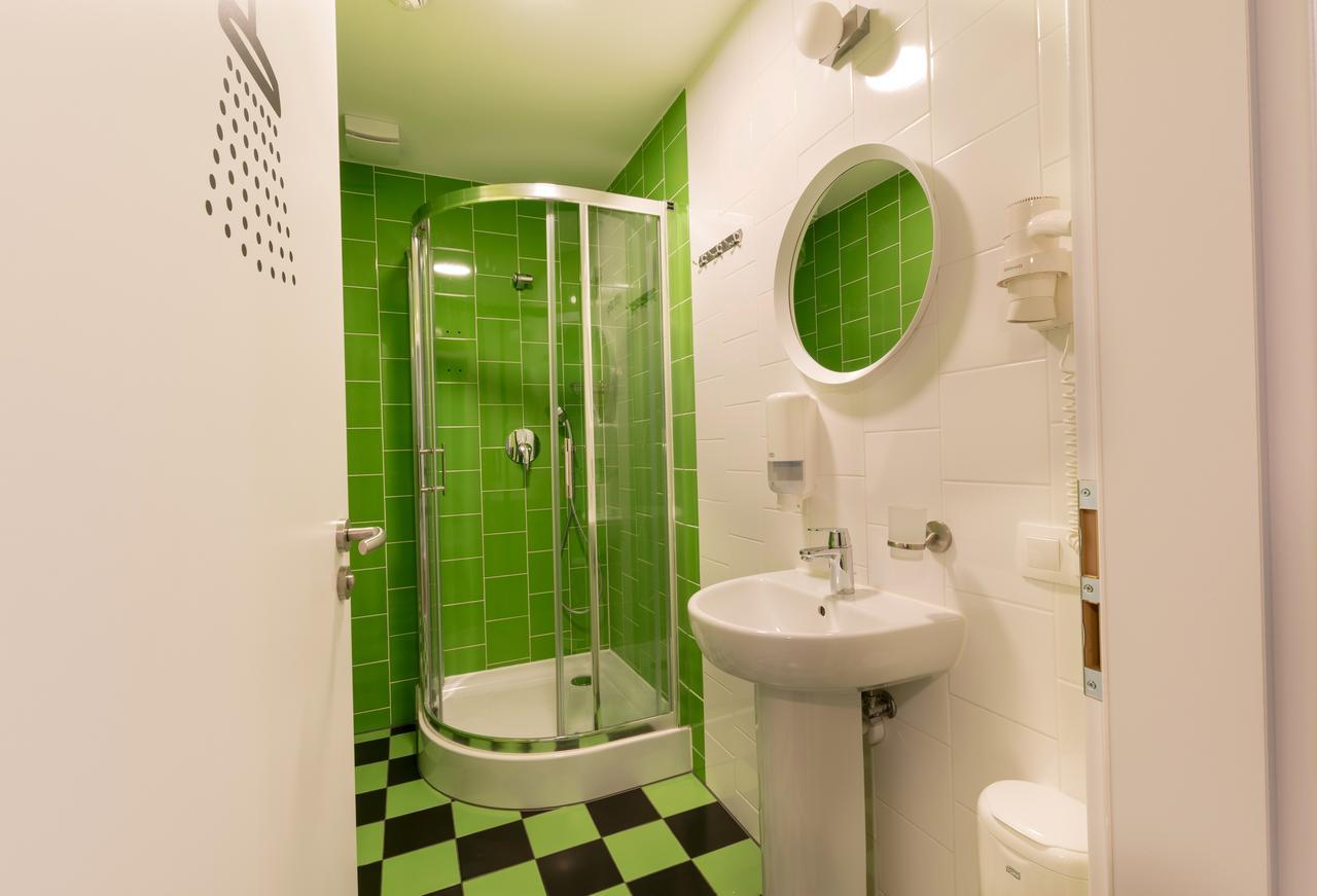 Safestay Bratislava Presidential Palace מראה חיצוני תמונה
