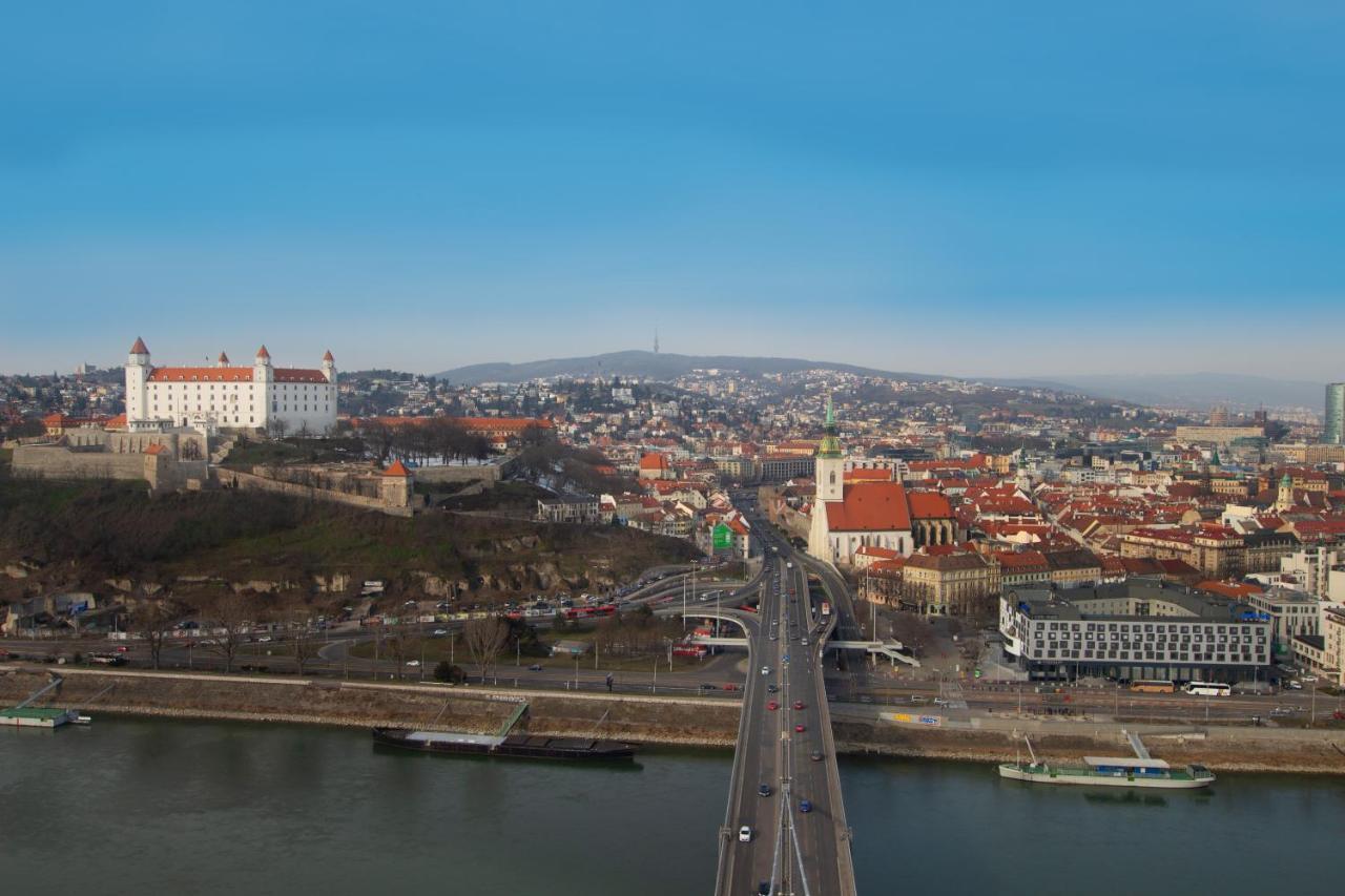 Safestay Bratislava Presidential Palace מראה חיצוני תמונה